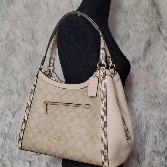 Coach purse - Picture 3 of 3